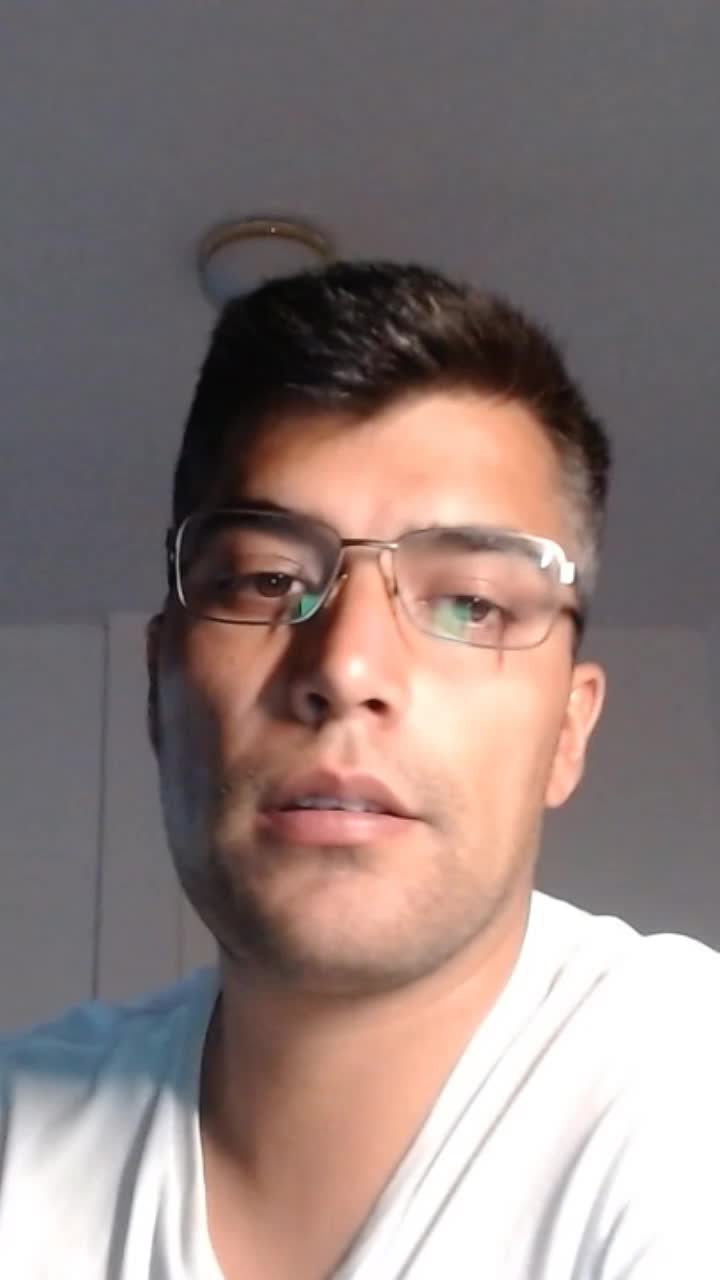 Diseñador Gráfico y Editor de Video