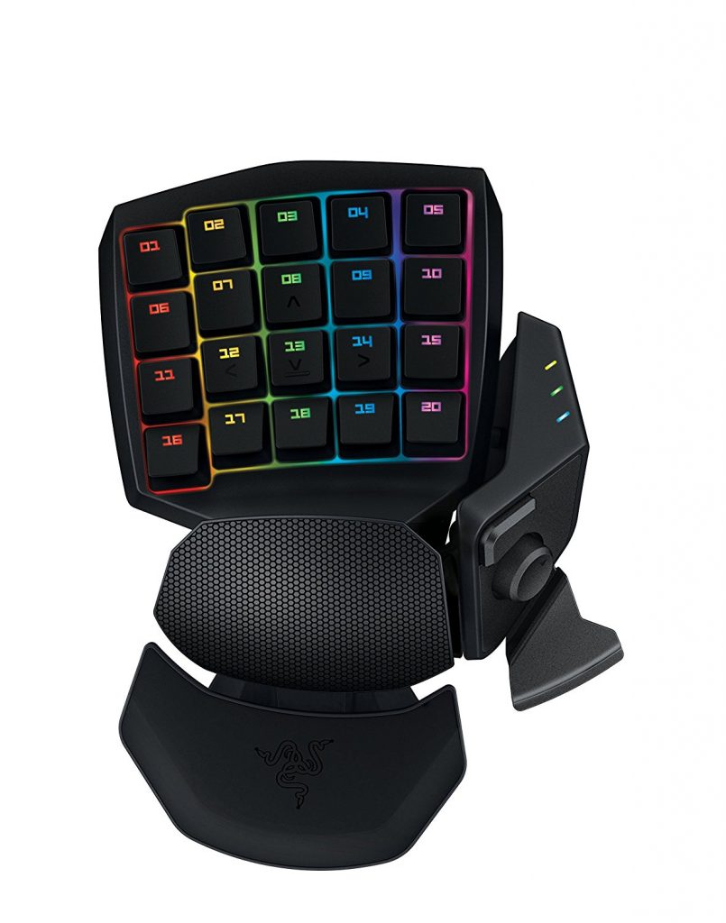 Razer Orbweaver Chroma: A keypad of programmable macro buttons