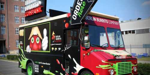 Food truck with restaurant branding