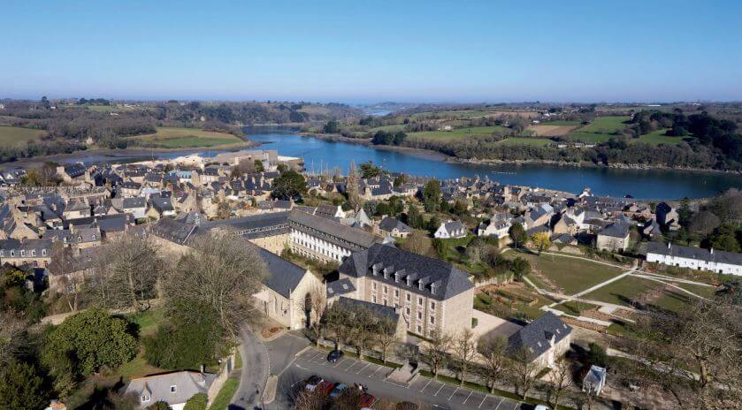 Loi Malraux en Bretagne à Tréguier - Cheval Blanc Patrimoine