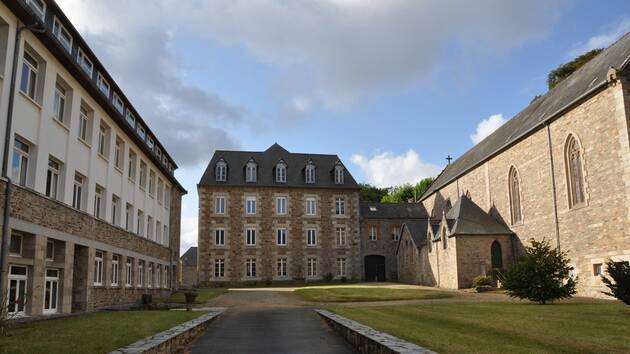 Loi Malraux en Bretagne à Tréguier - Cheval Blanc Patrimoine