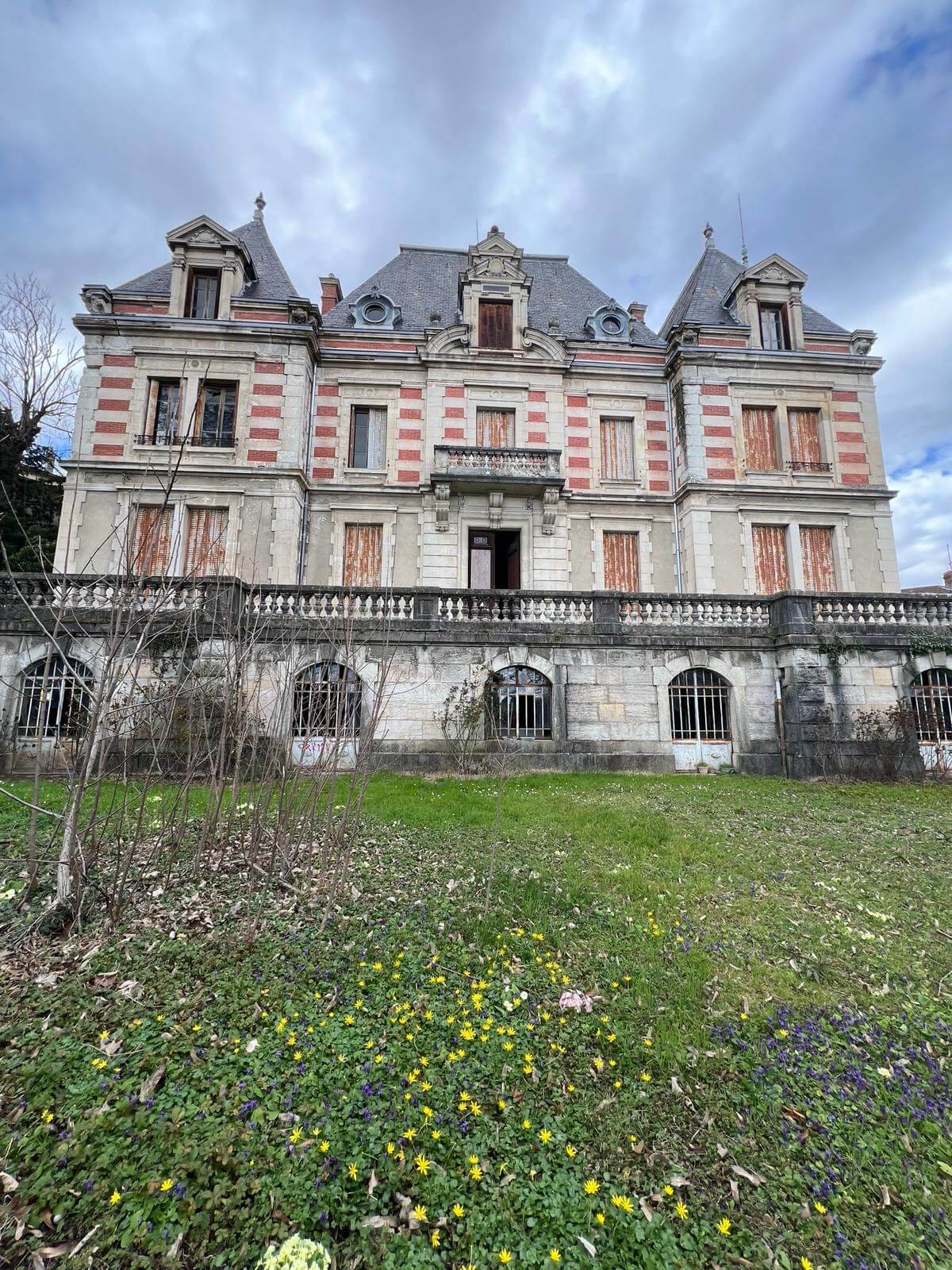 Défiscalisation : Les meilleures solutions pour 2025 - Cheval Blanc Patrimoine