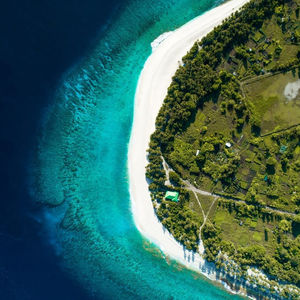 Sandy beach of Fuvahmulah