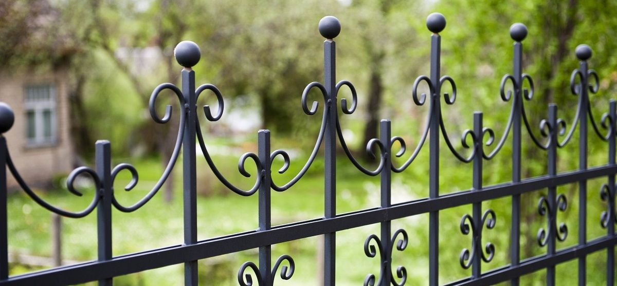 Кованый забор в Туле