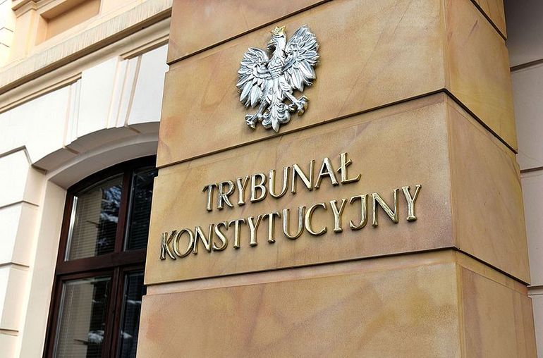 TK – zniesienie limitu podstawy wymiaru składek ZUS niezgodne z Konstytucją