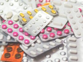 Rewolucja w receptach: apteki, farmaceuci i nowy model refundacji