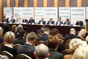 2015.02.25, Warszawa, fot.Pawel Pawlowski/zelaznastudio.pl, Regionalne Spotkanie Menedz?ero?w Ochrony Zdrowia - Warszawa , panel Polityka zdrowotna w regionie, n.z Prelegenci