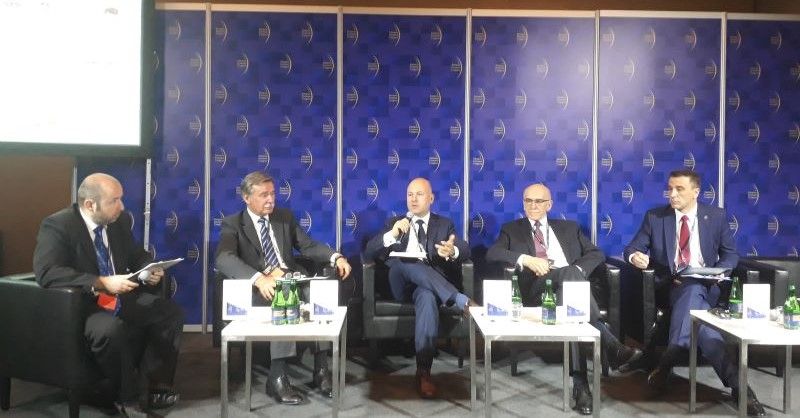 Relacja z debaty "Doświadczenia w zarządzaniu sektorem rolno-spożywczym"