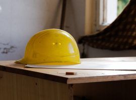 Korzystne podejście do stosowania stawki VAT 8% na trwałą zabudowę meblową