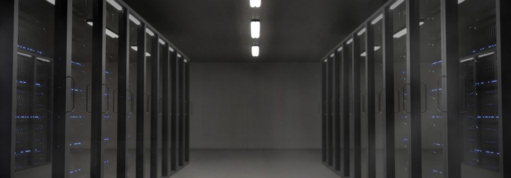 Prowadzenie działalności w Chińskiej Republice Ludowej (aspekty IP/TMT – część I)  -  obowiązek lokalizacji danych na podstawie Ustawy ChRL o cyberbezpieczeństwie.