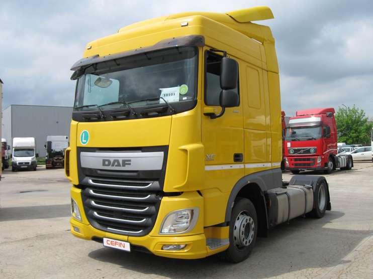 Tractor DAF (Cod 78126)