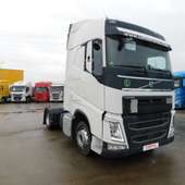 Tractor VOLVO (Cod 79383)