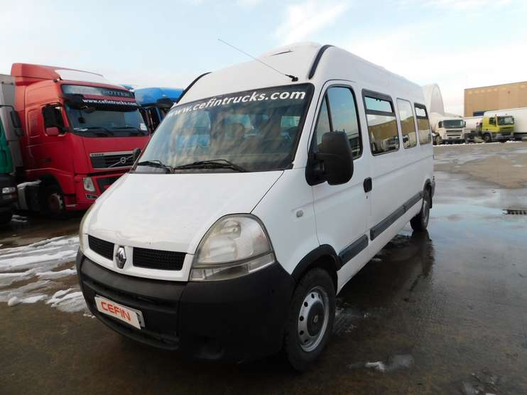 Autobuz RENAULT (Cod 79813)