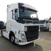 Tractor VOLVO (Cod 80019)