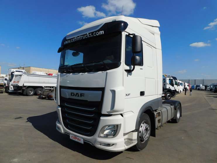 Tractor DAF (Cod 80048)