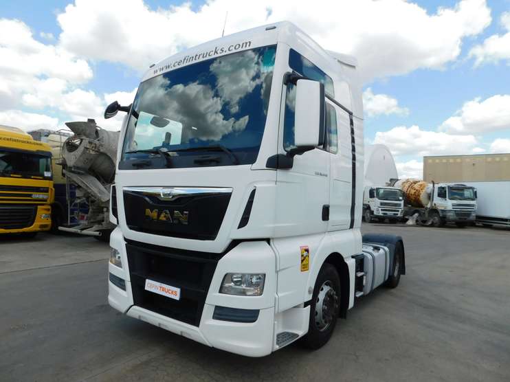 Tractor MAN (Cod 80556)