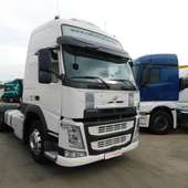 Tractor VOLVO (Cod 81022)