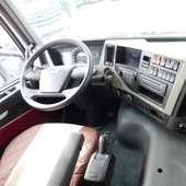 Tractor VOLVO (Cod 81022)