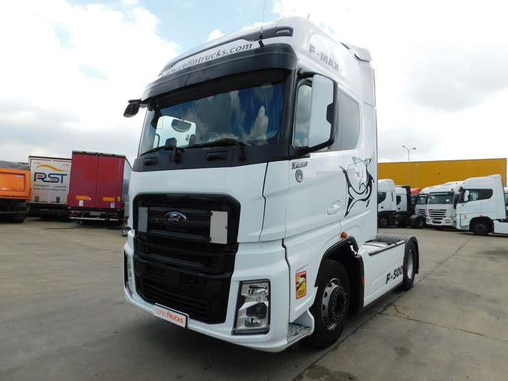 Tractor FORD (Cod 83163)