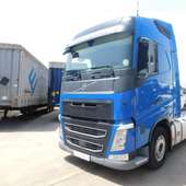 Tractor VOLVO (Cod 83311)