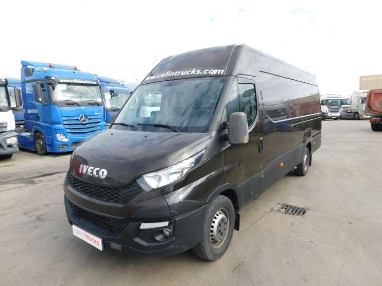 Utilitara IVECO (Cod 83510)