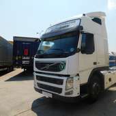 Tractor VOLVO (Cod 83502)