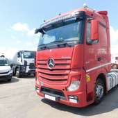 Tractor MERCEDES (Cod 83333)