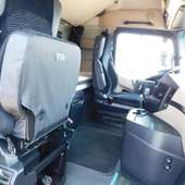 Tractor MERCEDES (Cod 83334)