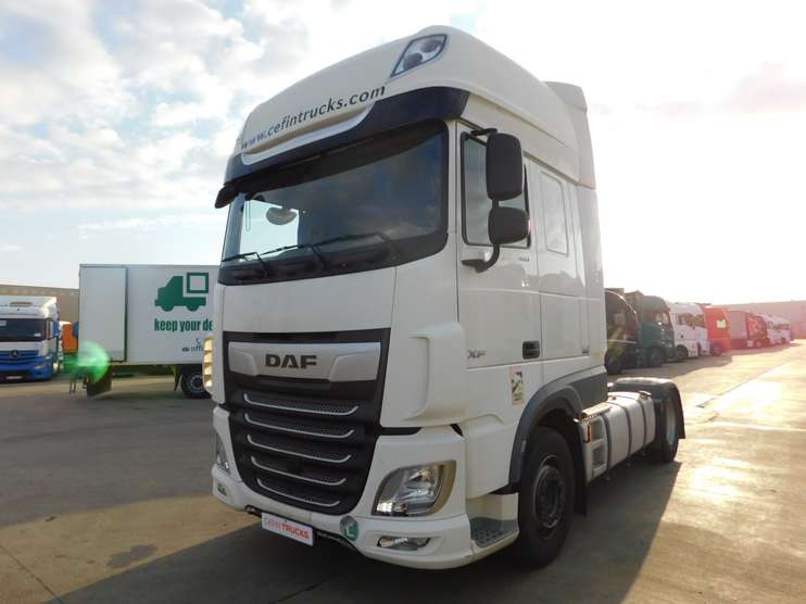 Tractor DAF (Cod 83403)