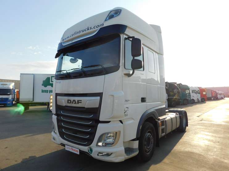 Tractor DAF (Cod 83405)