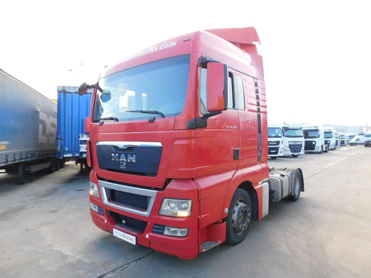 Tractor MAN (Cod 84441)