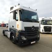 Tractor MERCEDES (Cod 84233)