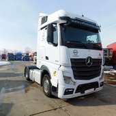 Tractor MERCEDES (Cod 84857)