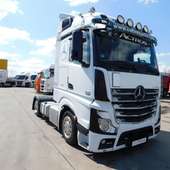 Tractor MERCEDES (Cod 85099)