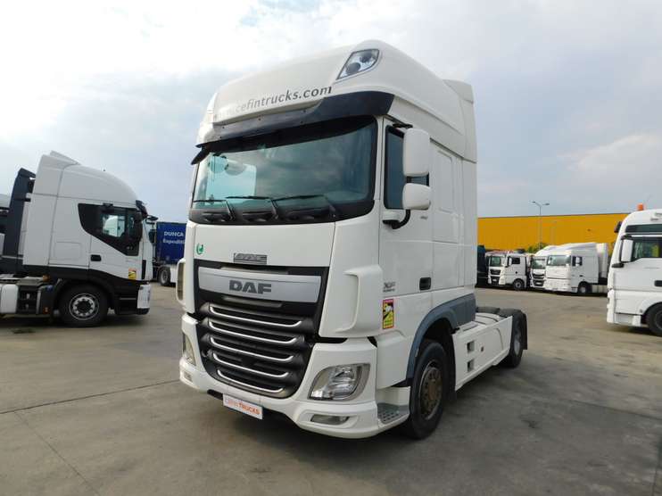 Tractor DAF (Cod 85622)