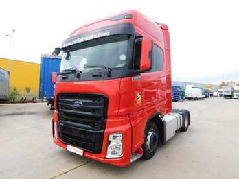 Tractor FORD (Cod 85603)