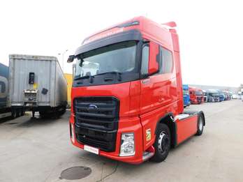 Tractor FORD (Cod 85636)