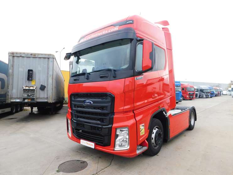 Tractor FORD (Cod 85636)