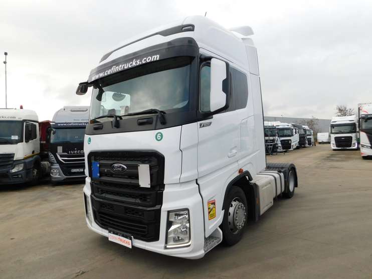 Tractor FORD (Cod 86407)