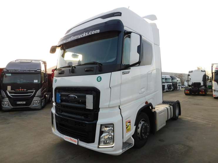 Tractor FORD (Cod 86390)