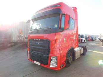 Tractor FORD (Cod 85625)