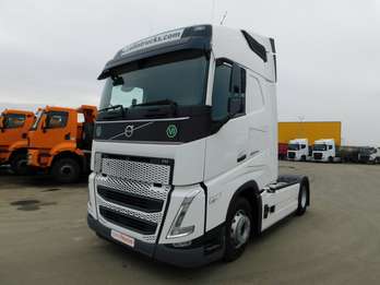 Tractor VOLVO (Cod 86982)