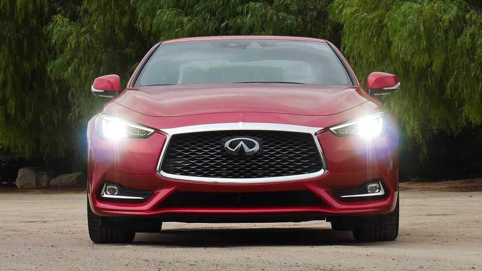 2017 Infiniti Q60 Red Exterior Front (Gallery 16 of 106)