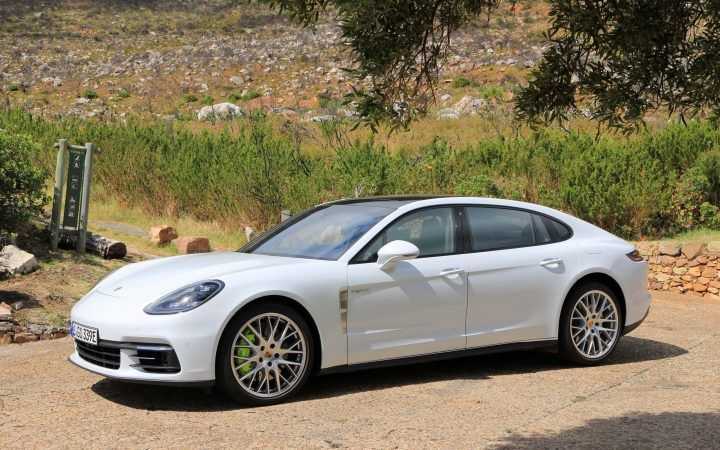 2023 Latest 2018 Porsche Panamera 4 E-hybrid