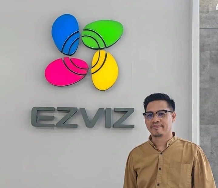 Berbagi Kamera EZVIZ