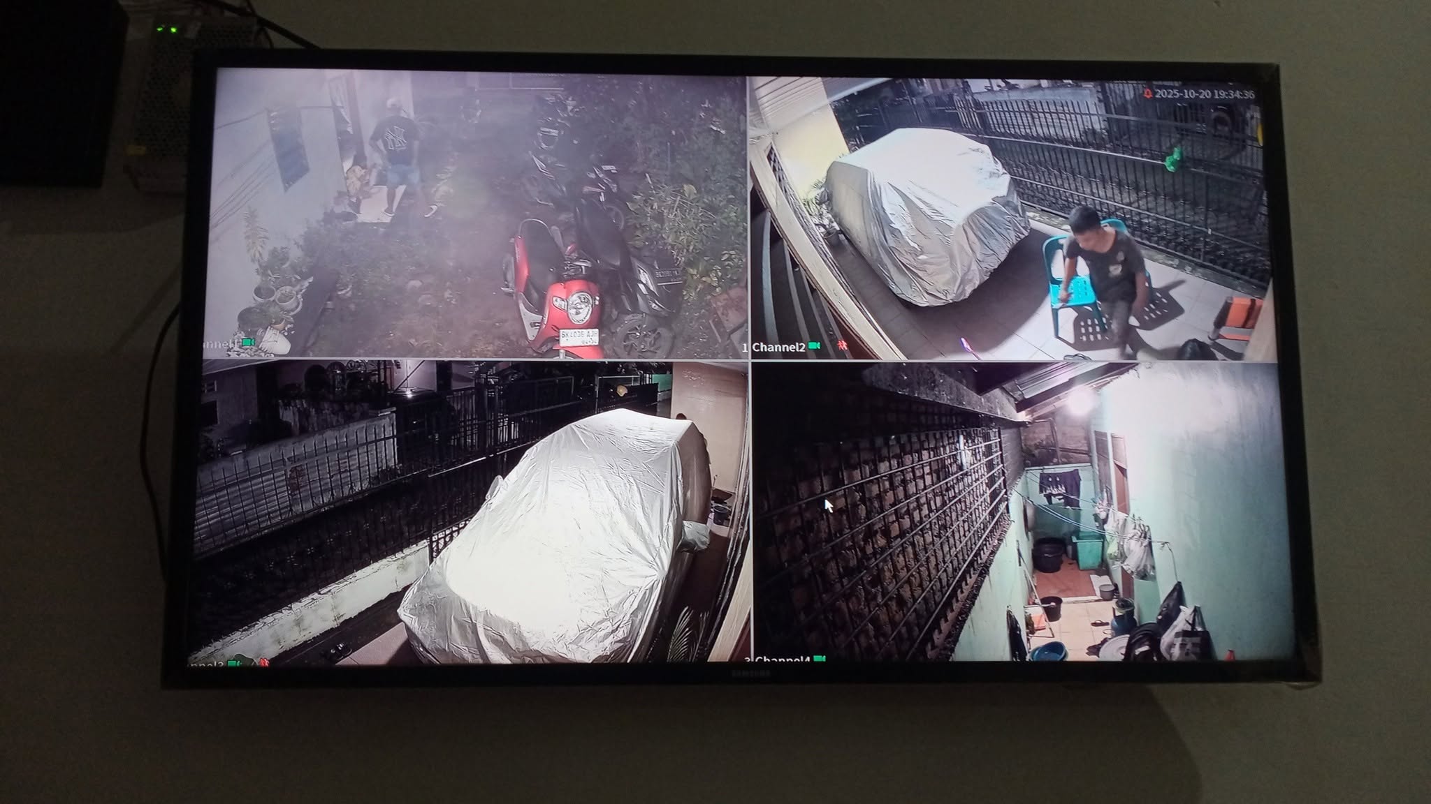 CCTV garasi rumah