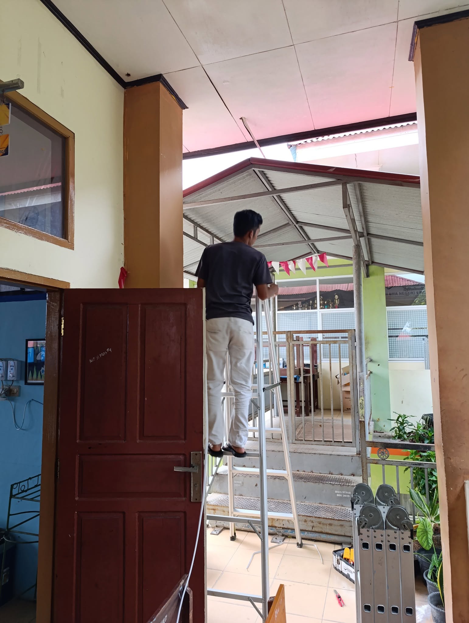 Proyek CCTV Sekolah BOS CCTV
