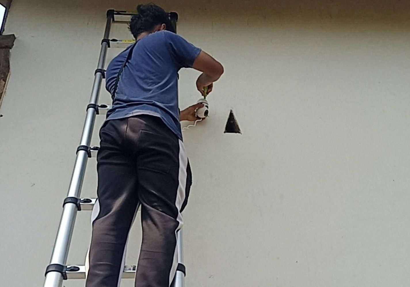 Teknisi BOS CCTV