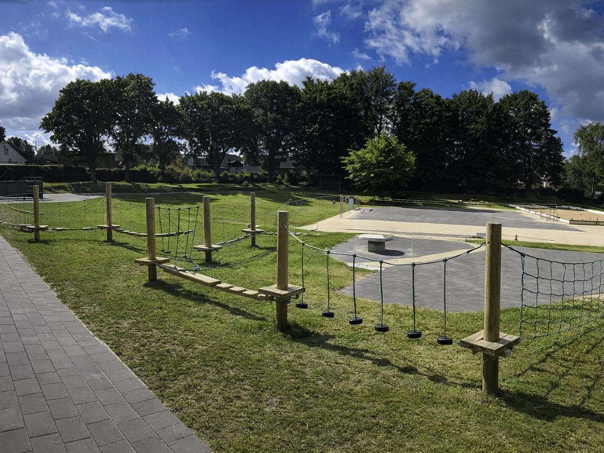 Bild zum Projekt Niedrigseilgarten für unseren Schulhof