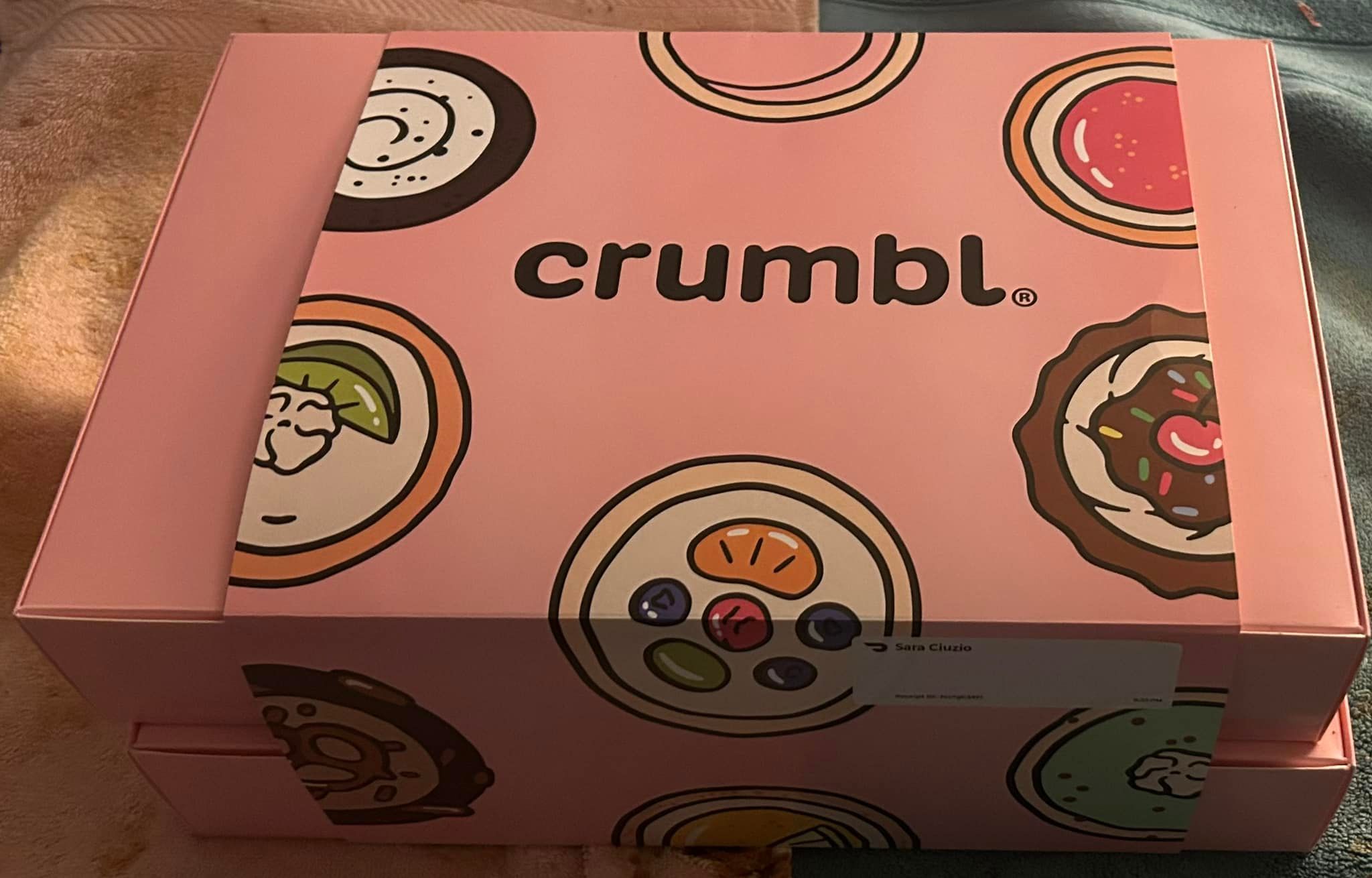 Cookie box with sleeves